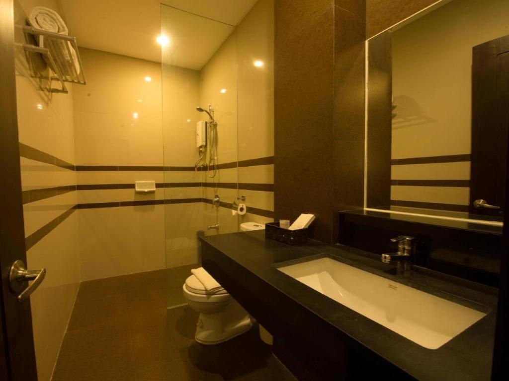 Infinity Suites Davao Zewnętrze zdjęcie