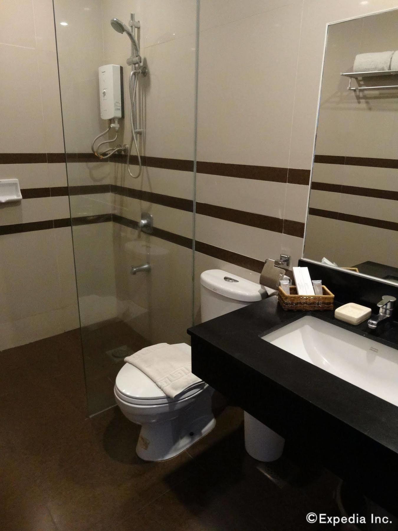 Infinity Suites Davao Zewnętrze zdjęcie
