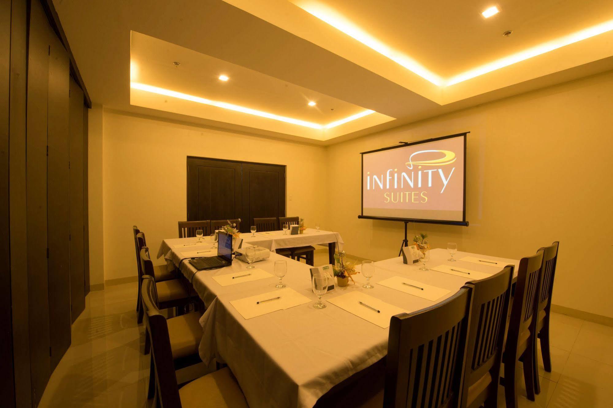 Infinity Suites Davao Zewnętrze zdjęcie